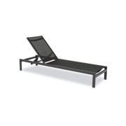 Градински шезлонги