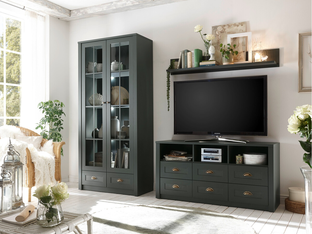 Колекция мебели Evalira