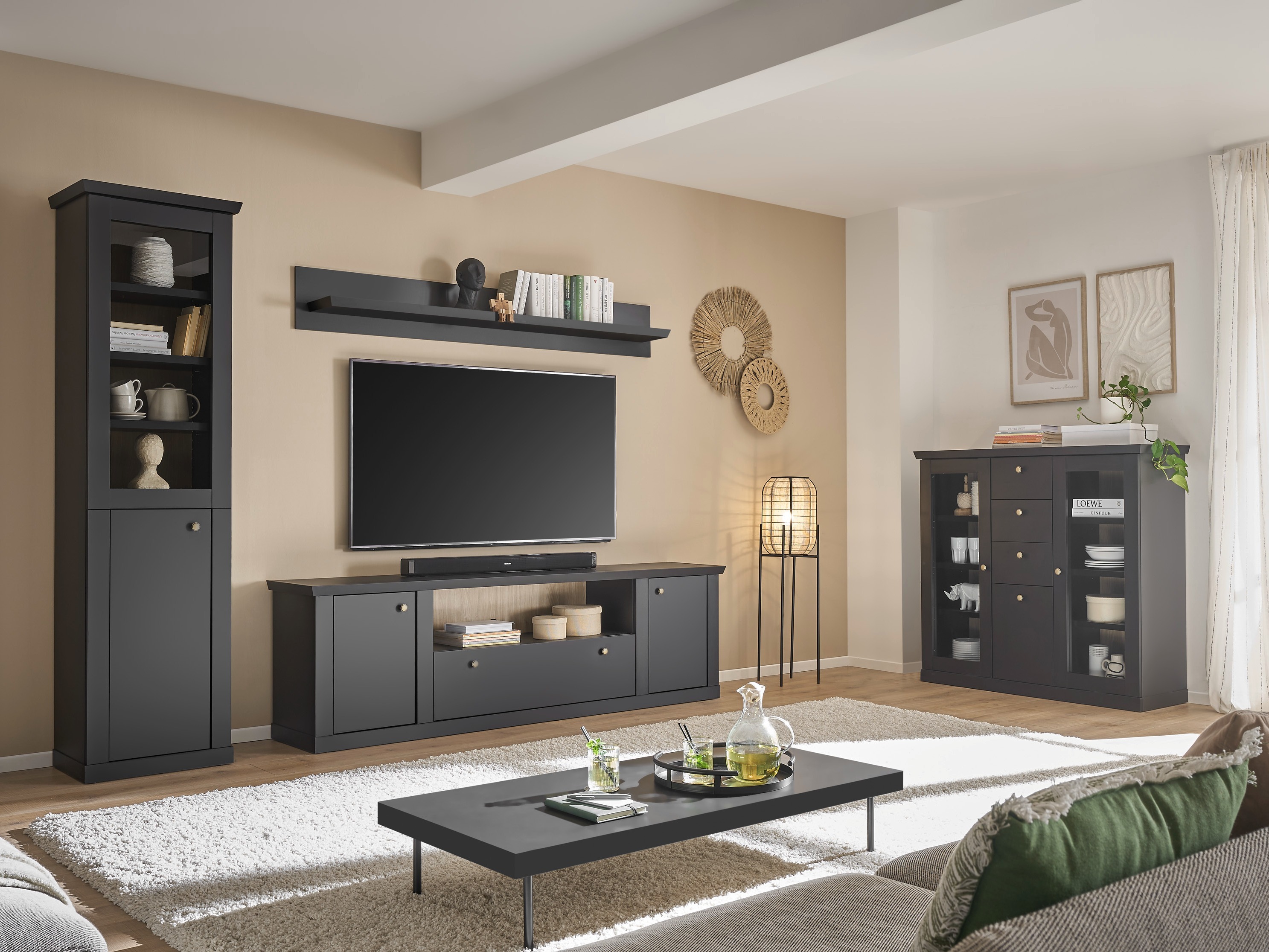 Колекция мебели Lirsero