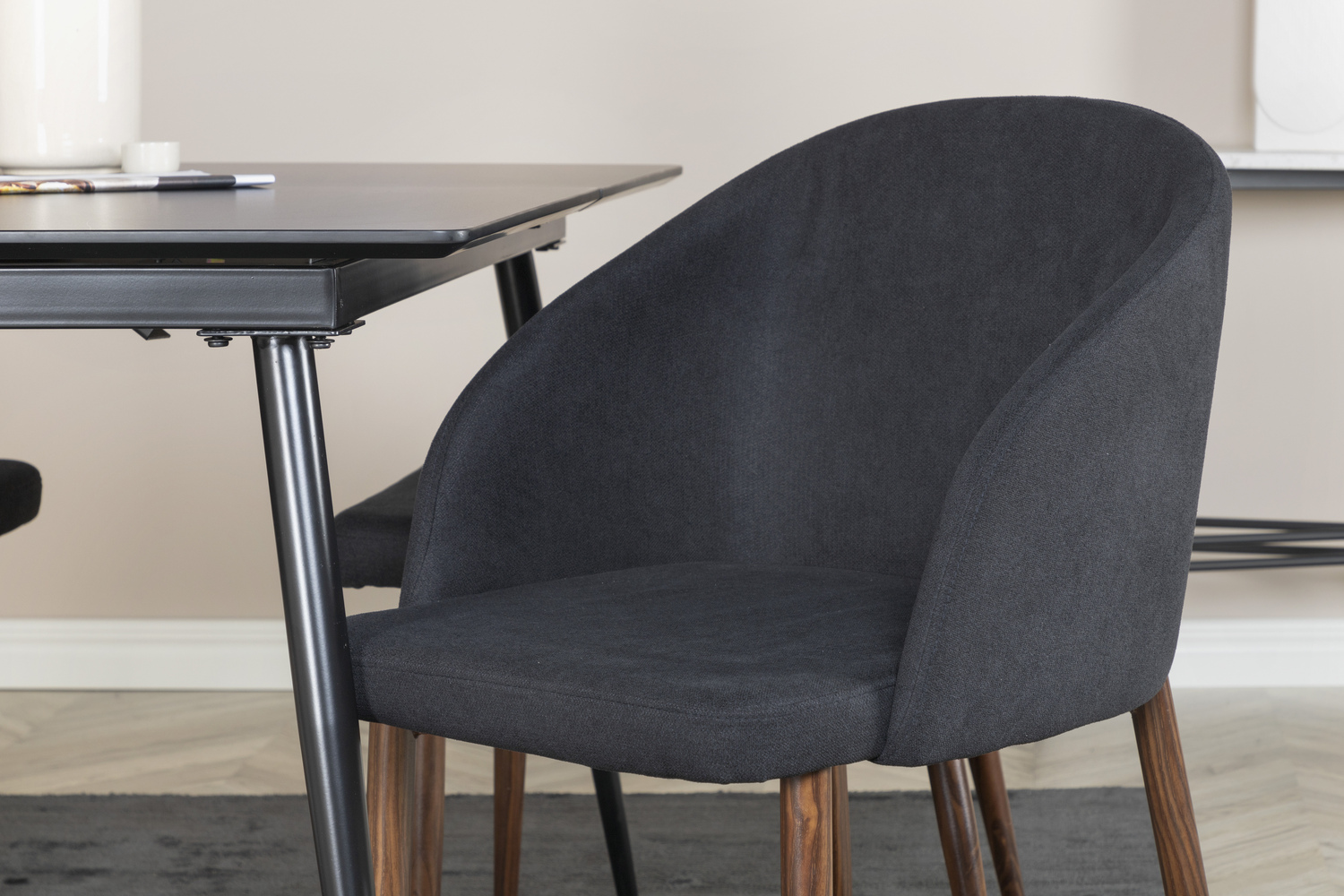 Маса и столове за трапезария Dallas 1531