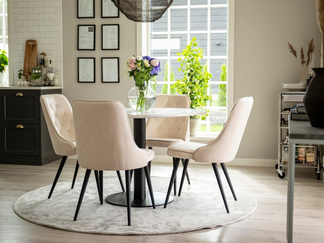 Маса и столове за трапезария Dallas 1160 (Бежов + Черен)