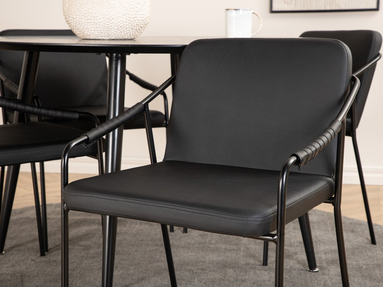 Маса и столове за трапезария Dallas 2546