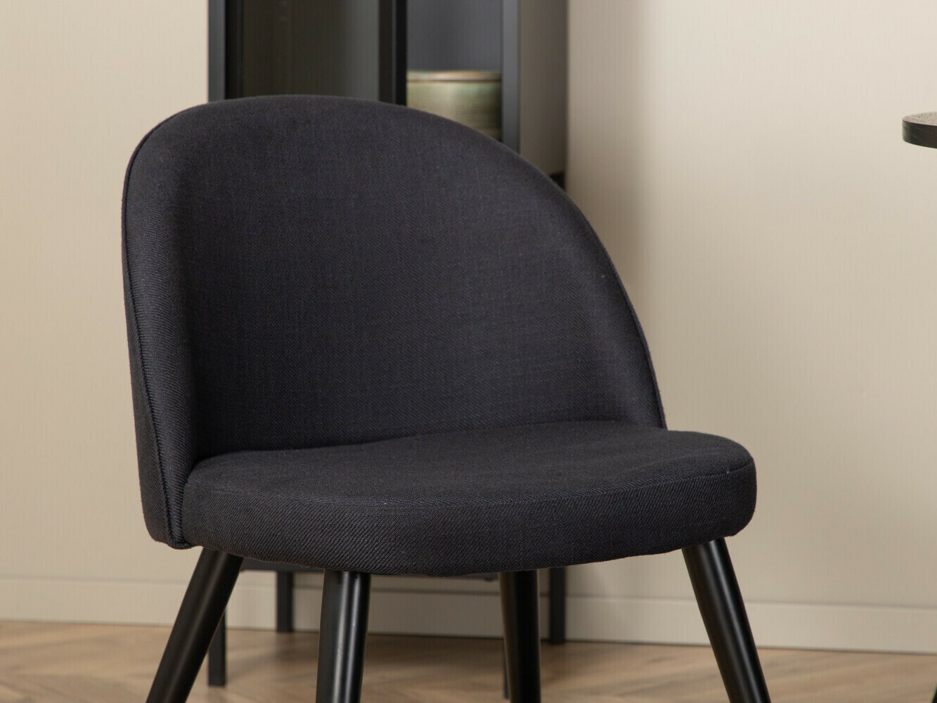 Маса и столове за трапезария Dallas 3102