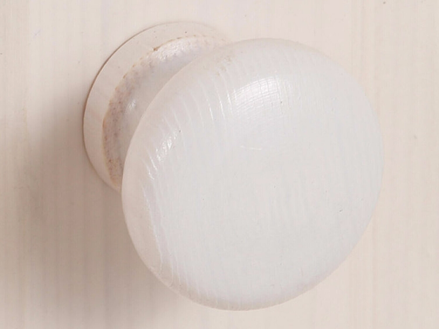 Скрин Fenlaru 106 (Бял)