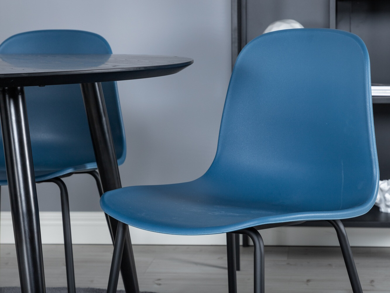 Маса и столове за трапезария Dallas 1622 (Син + Черен)