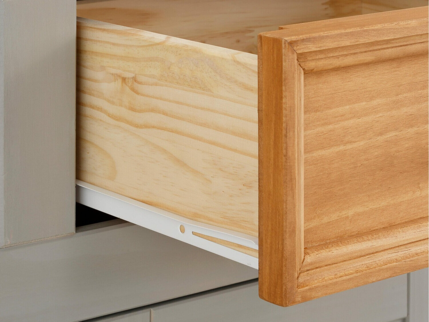 Скрин Tolelio 101 (Сив + Бор)