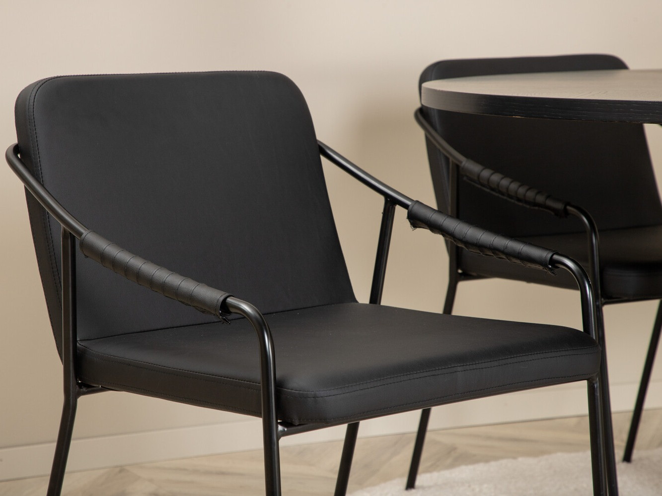 Маса и столове за трапезария Dallas 2340