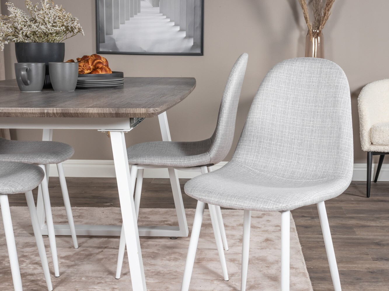 Маса и столове за трапезария Dallas 1979 (Бял + Светло сив)