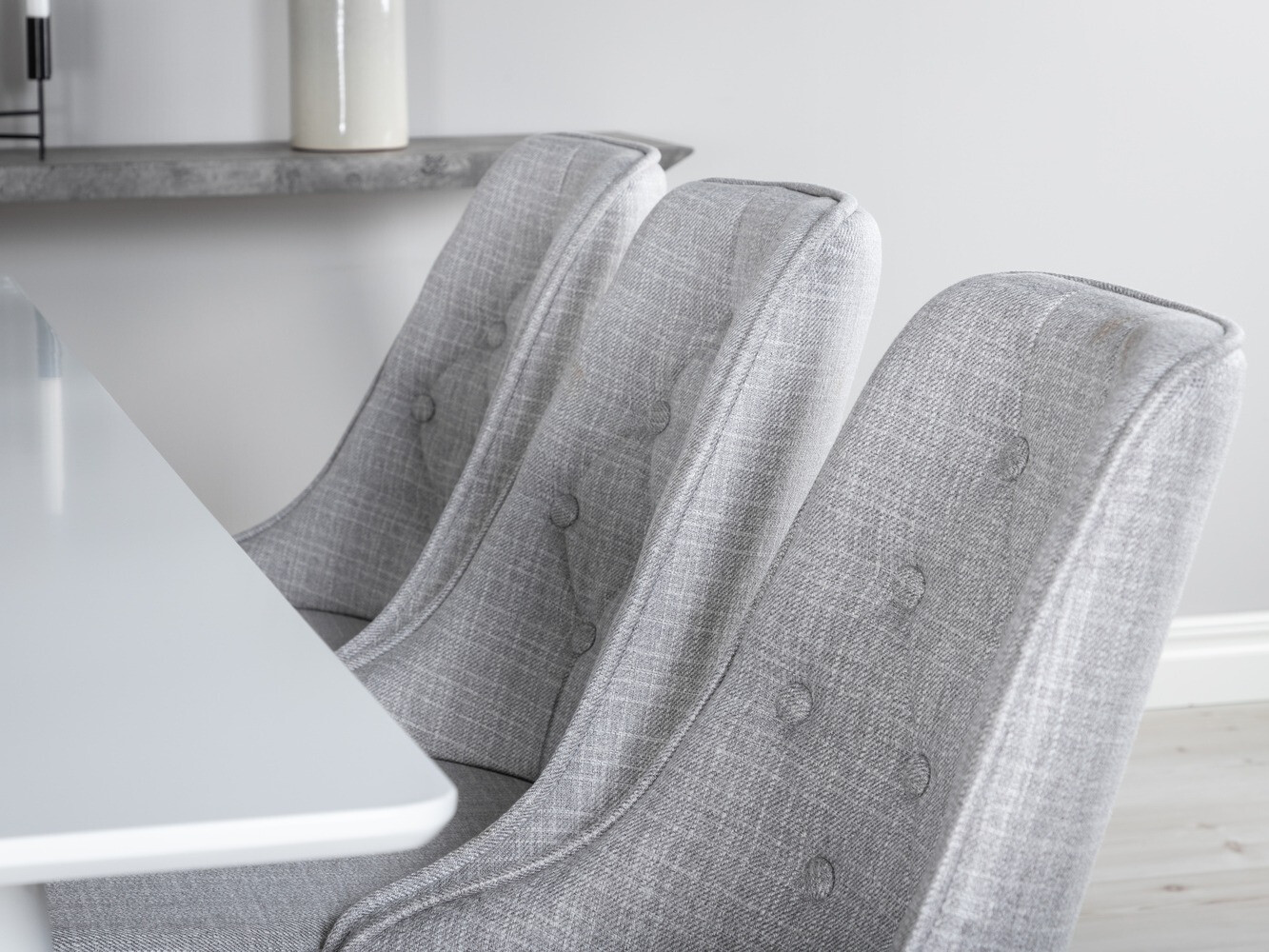 Маса и столове за трапезария Dallas 1625 (Светло сив + Бял)