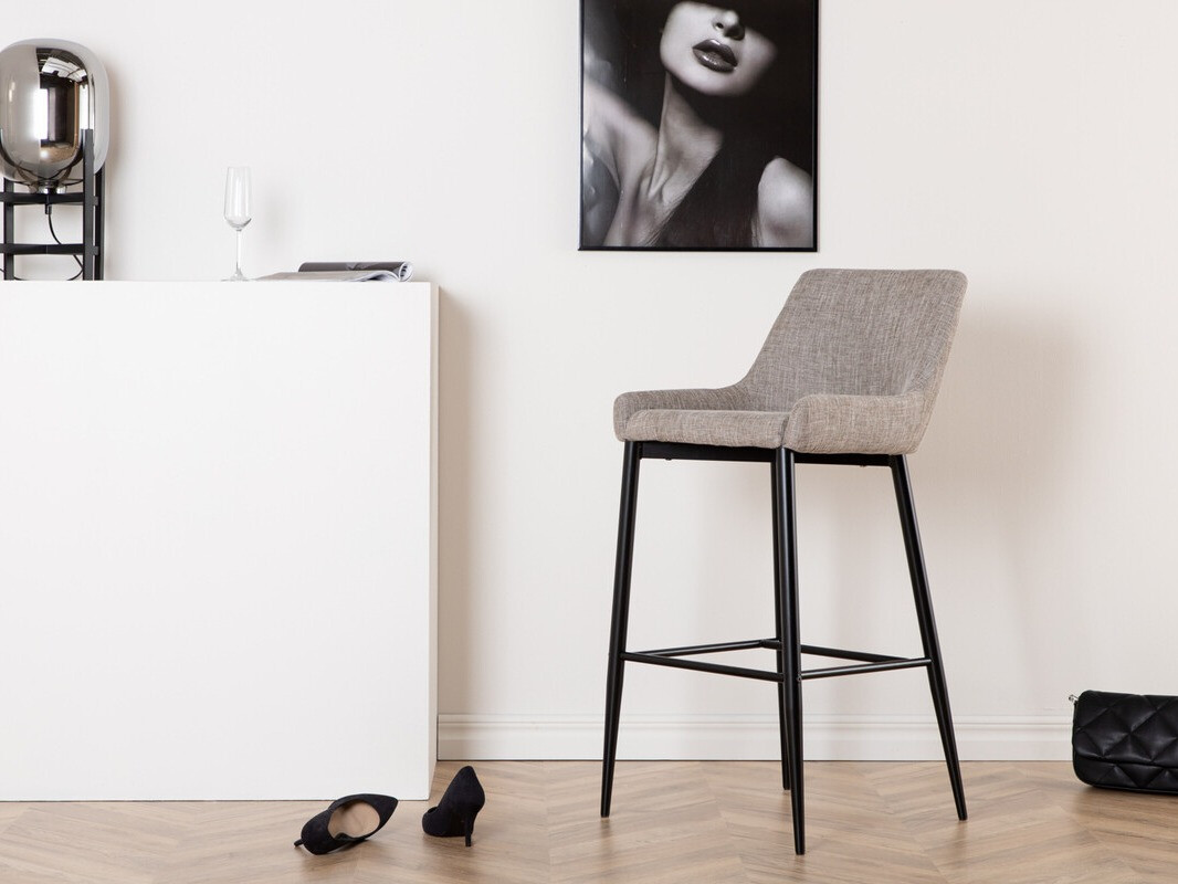 Бар стол Dallas 2647 (Бежов + Черен)