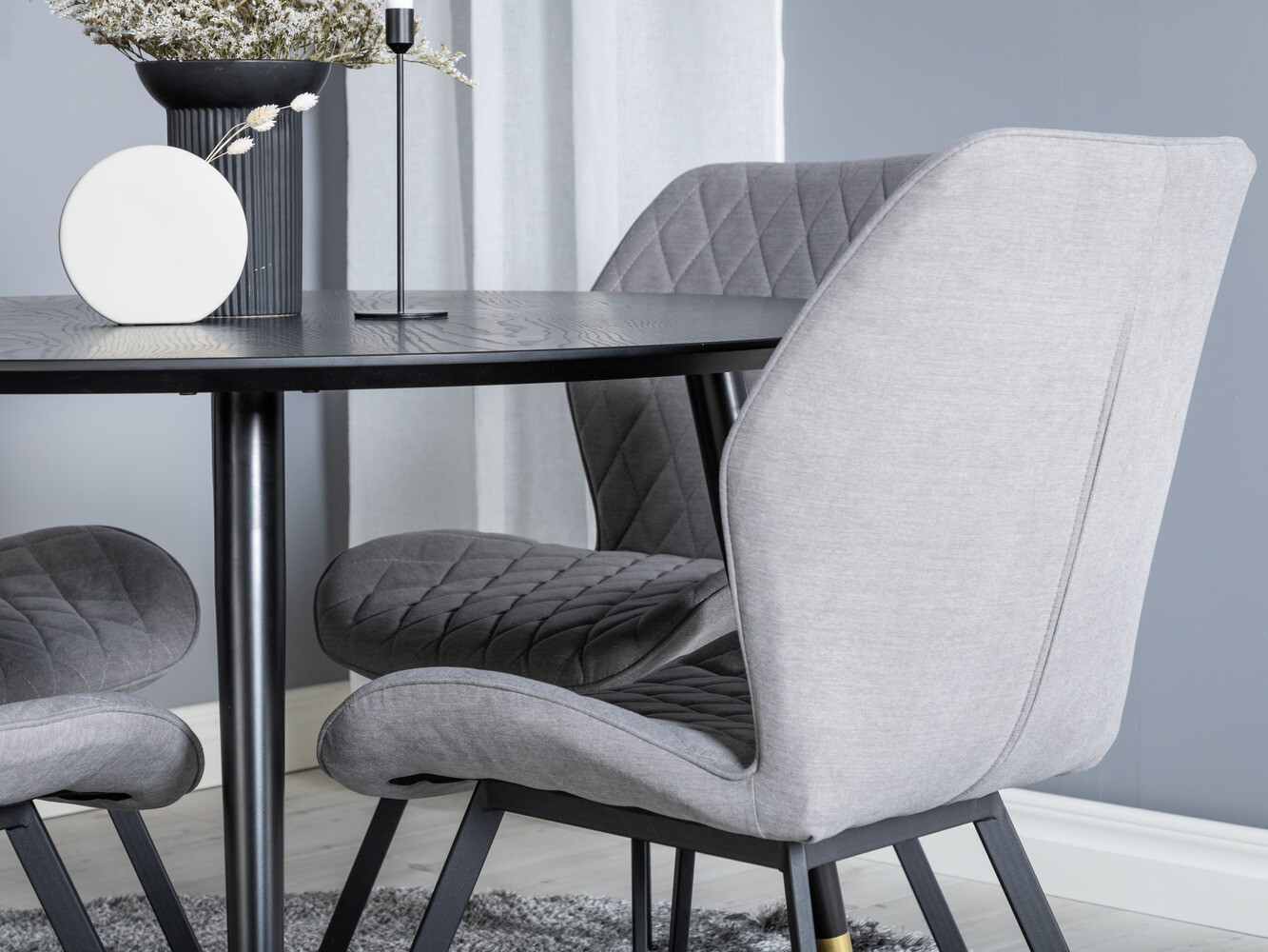 Маса и столове за трапезария Dallas 1866