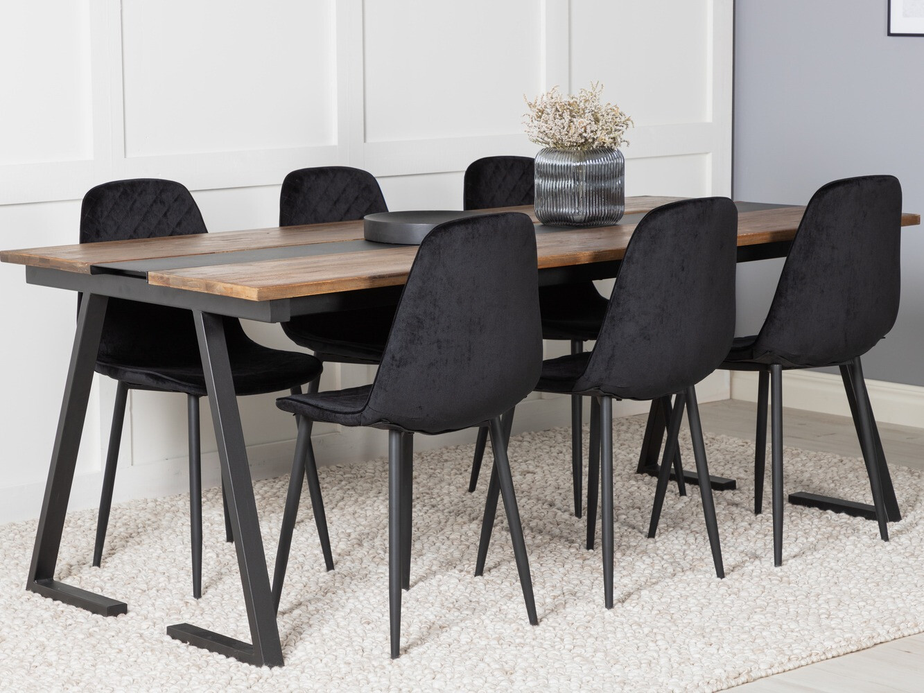 Маса и столове за трапезария Dallas 1946