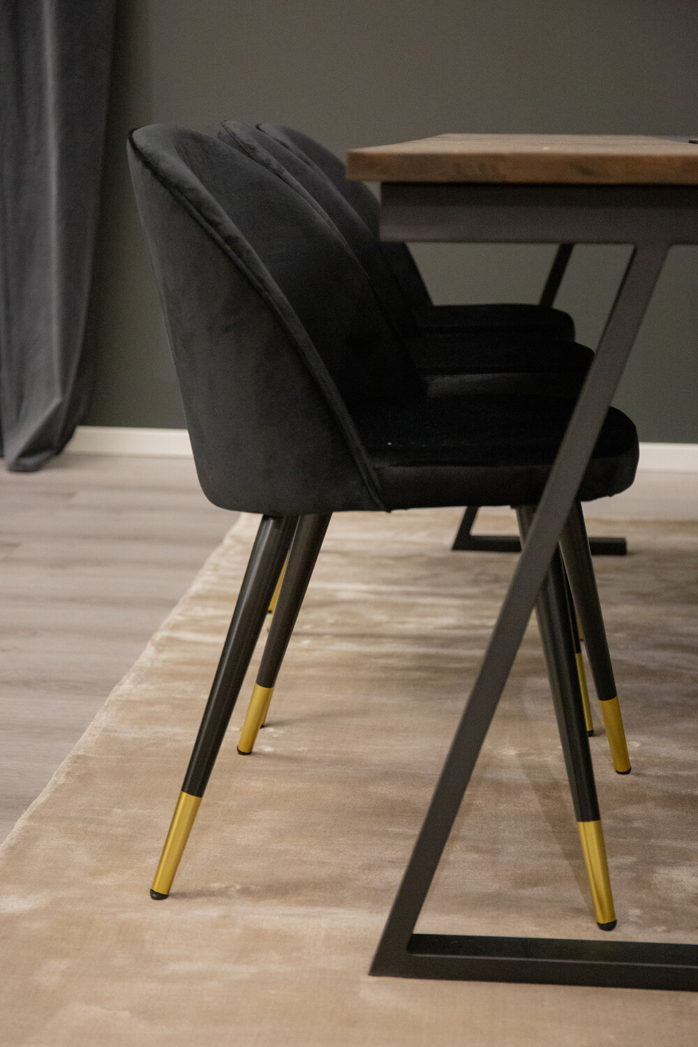 Маса и столове за трапезария Dallas 2086