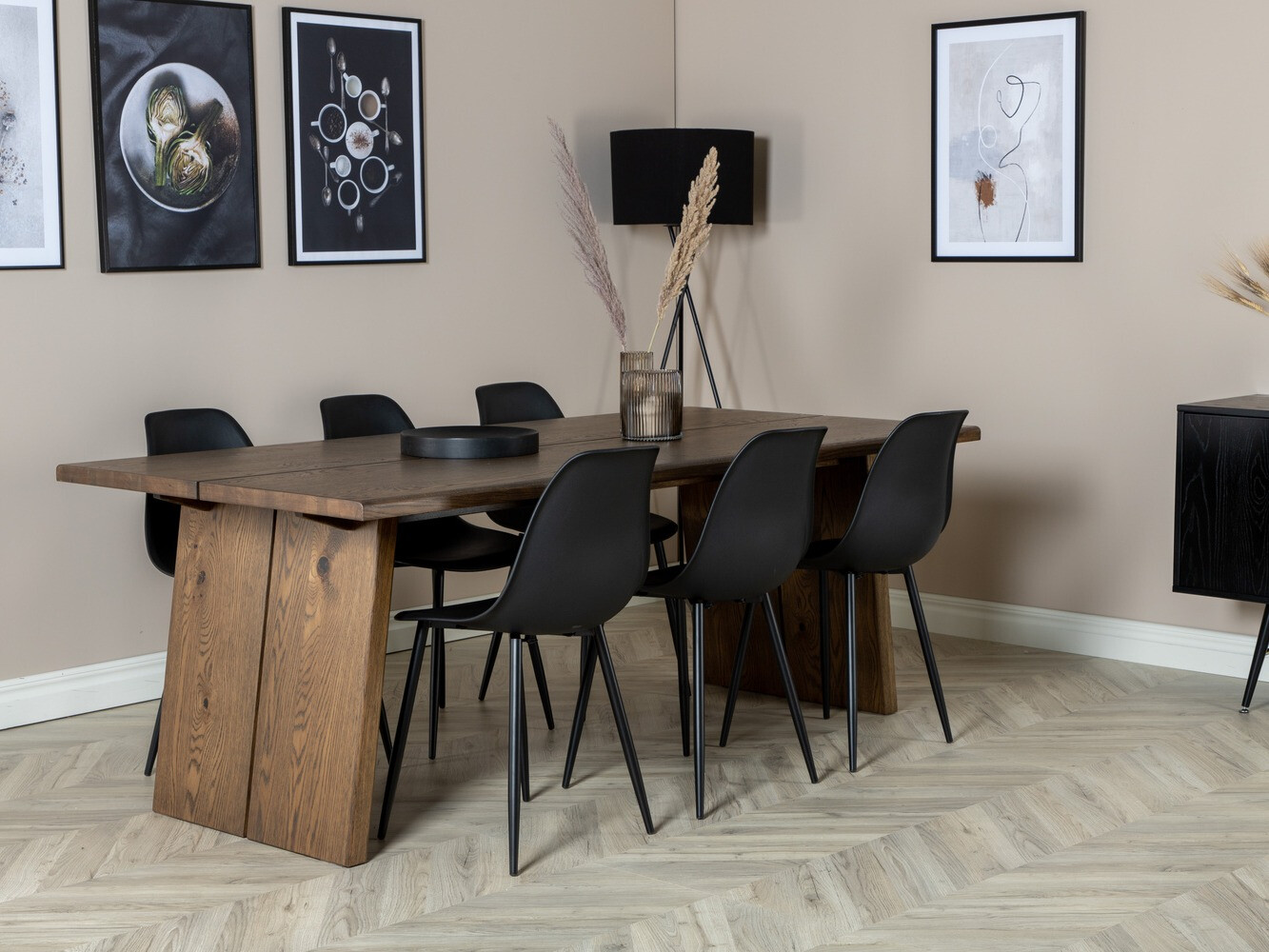 Маса и столове за трапезария Dallas 1842