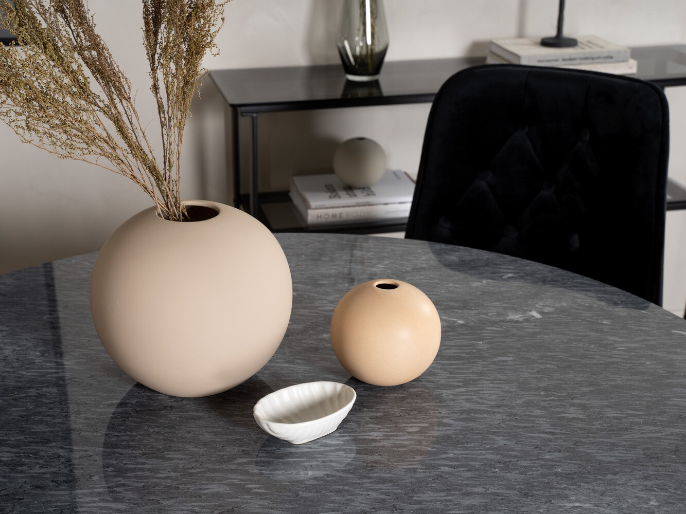 Маса и столове за трапезария Dallas 370 (Черен + Златно)