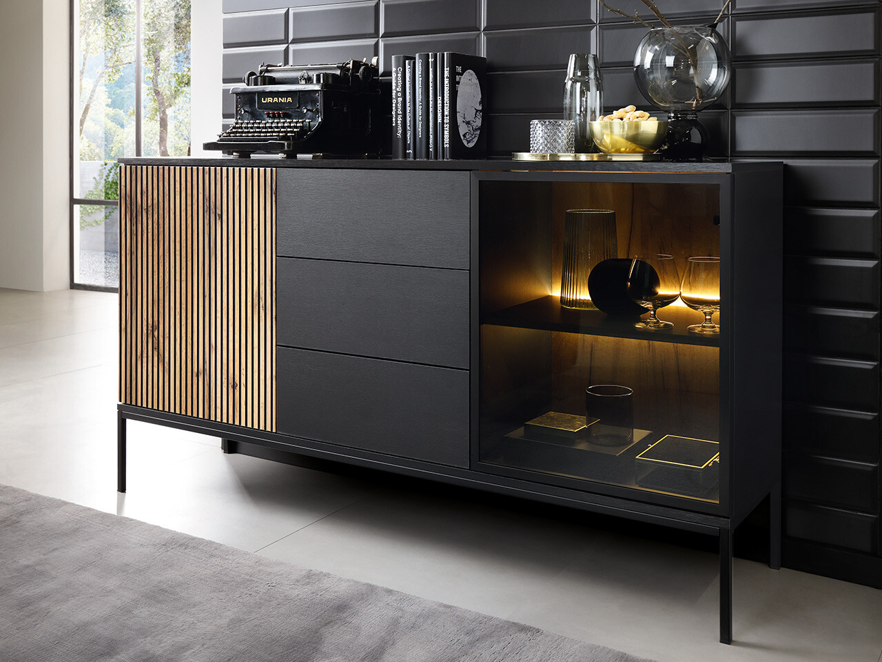 Скрин Manal (Черен + Дъб уотан)