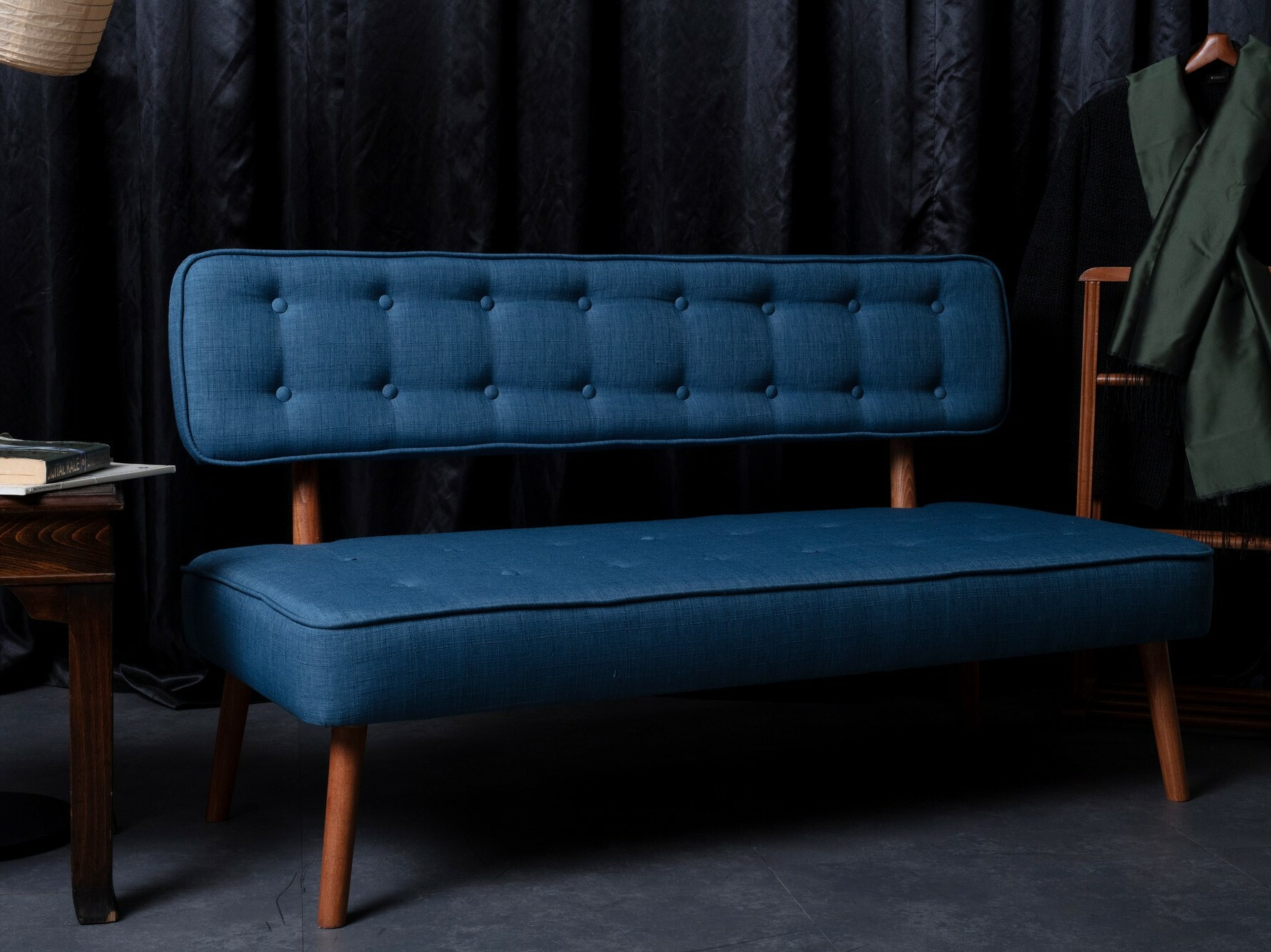 Тапицирана пейка Altadena 352 (Син)