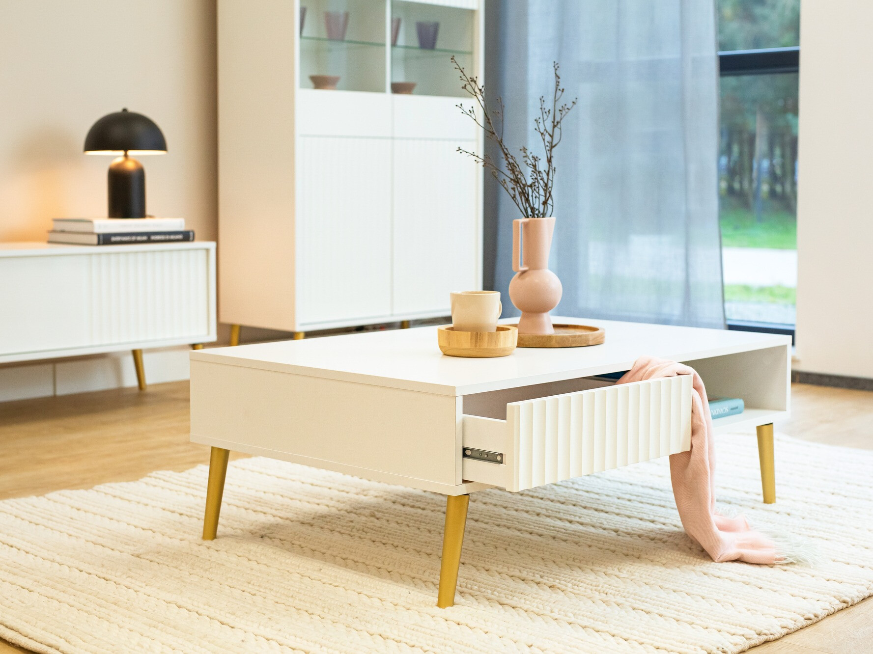 Масичка за кафе Cirferi 103 (Бял + Златно)