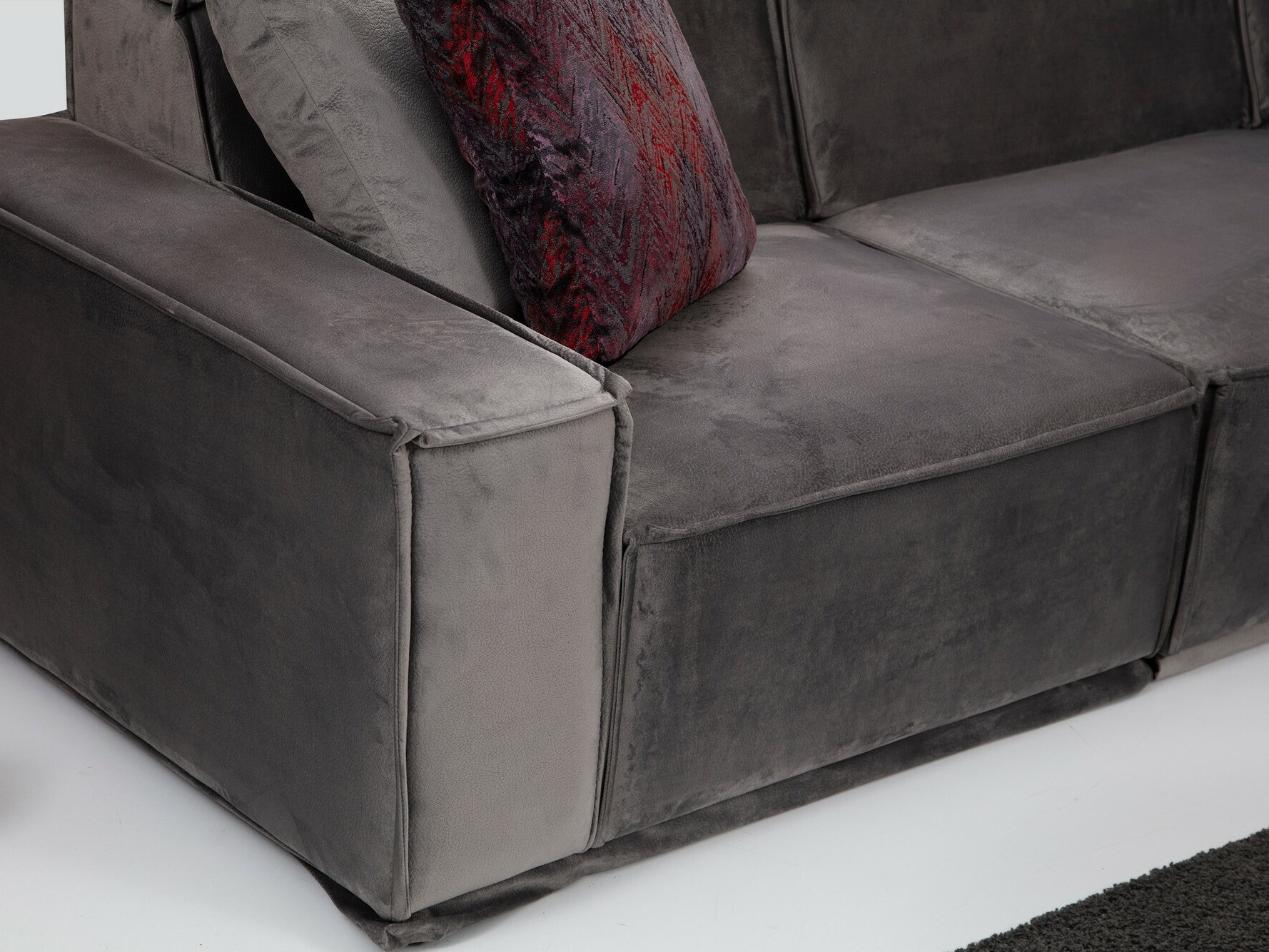 Модулен ъглов диван Ferliva 105