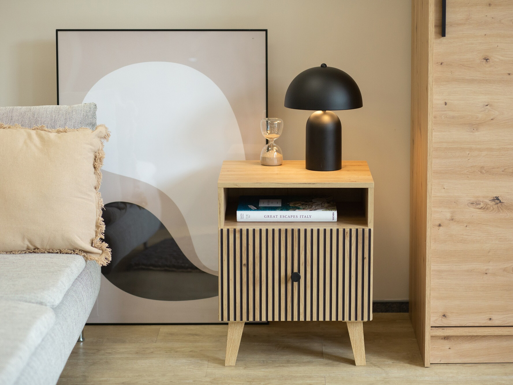 Нощно шкафче Beltivi 106