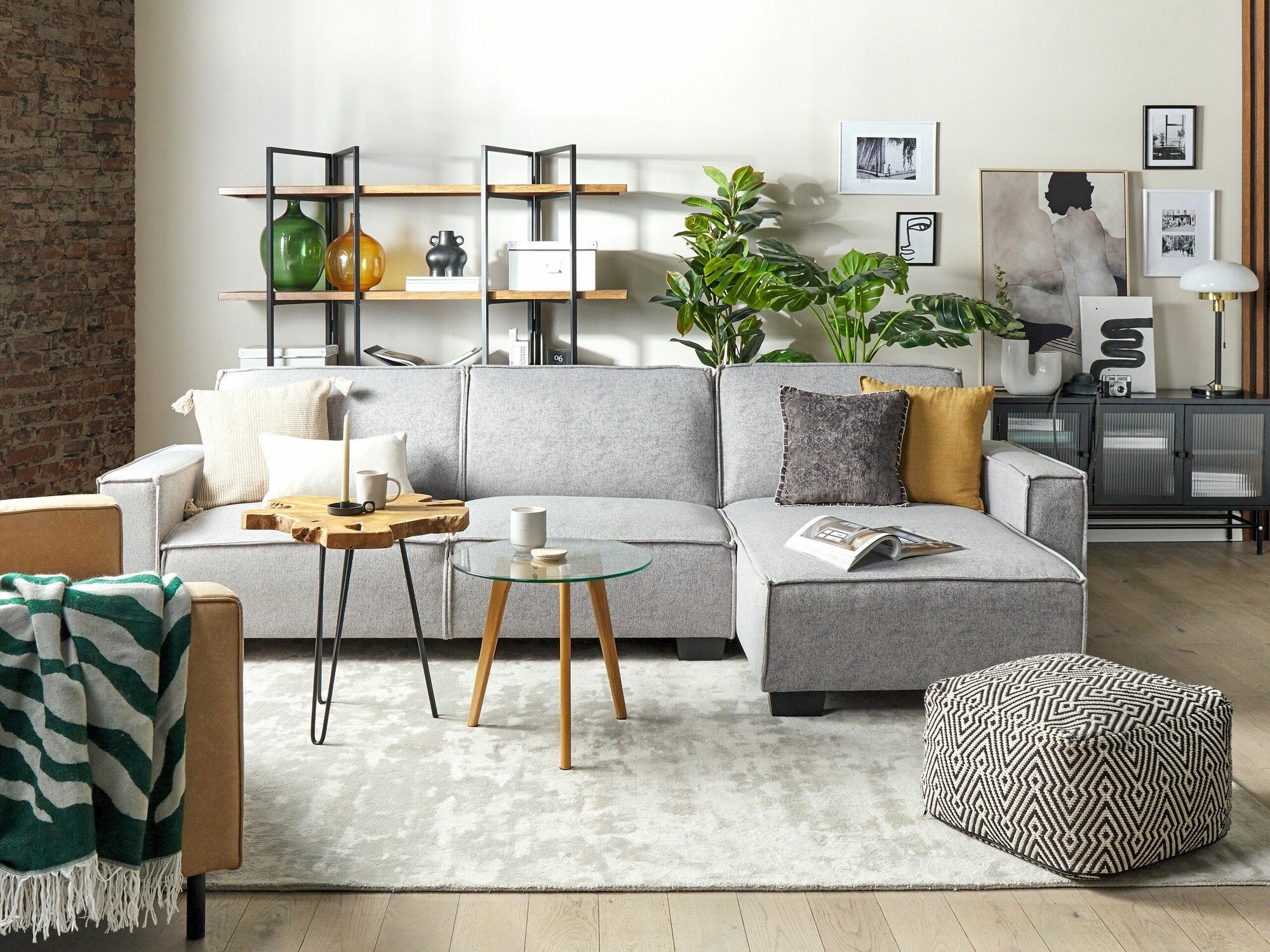 Ъглов диван Berwyn 1649