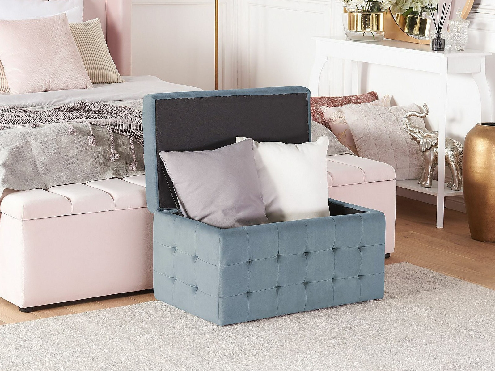 Тапицирана пейка Berwyn 1754 (Сив)