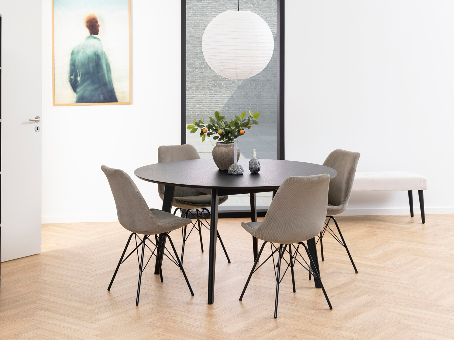 Маса и столове за трапезария Norsica 505 (Бежов + Черен)