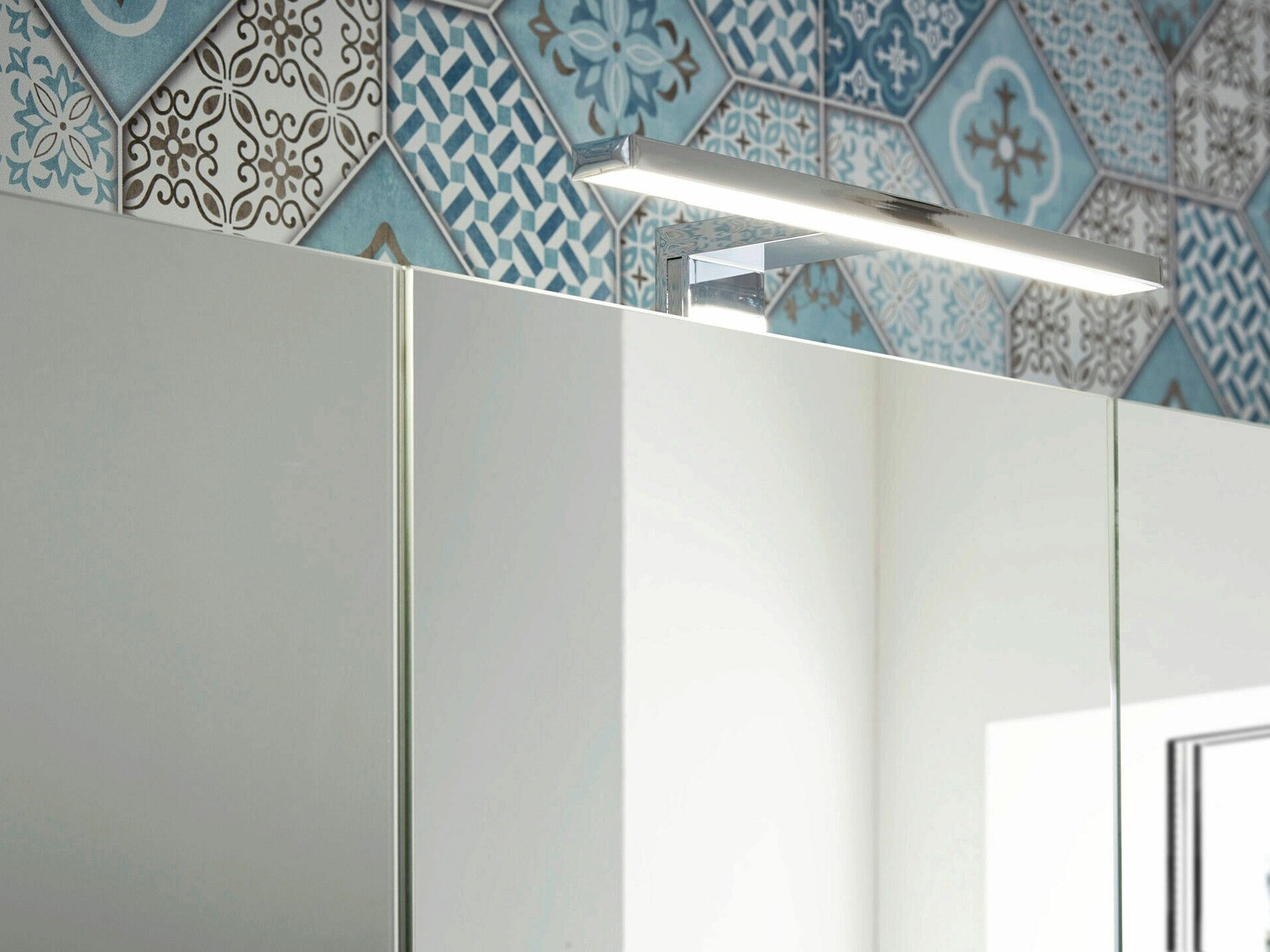 Шкаф за баня с огледало Temeli 101 (Бял)