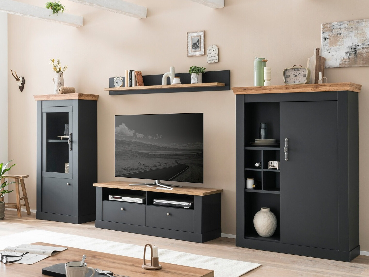 Комплект за хол Levbalu 102