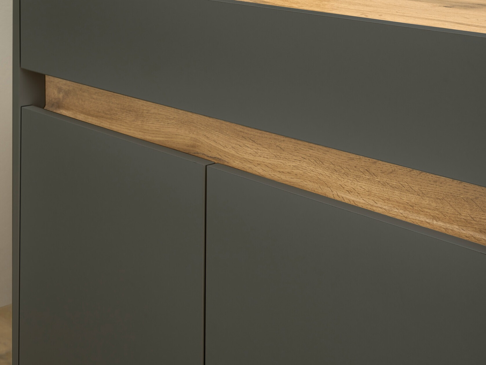 Скрин Elbsori 110 (Антрацит + Дъб уотан)