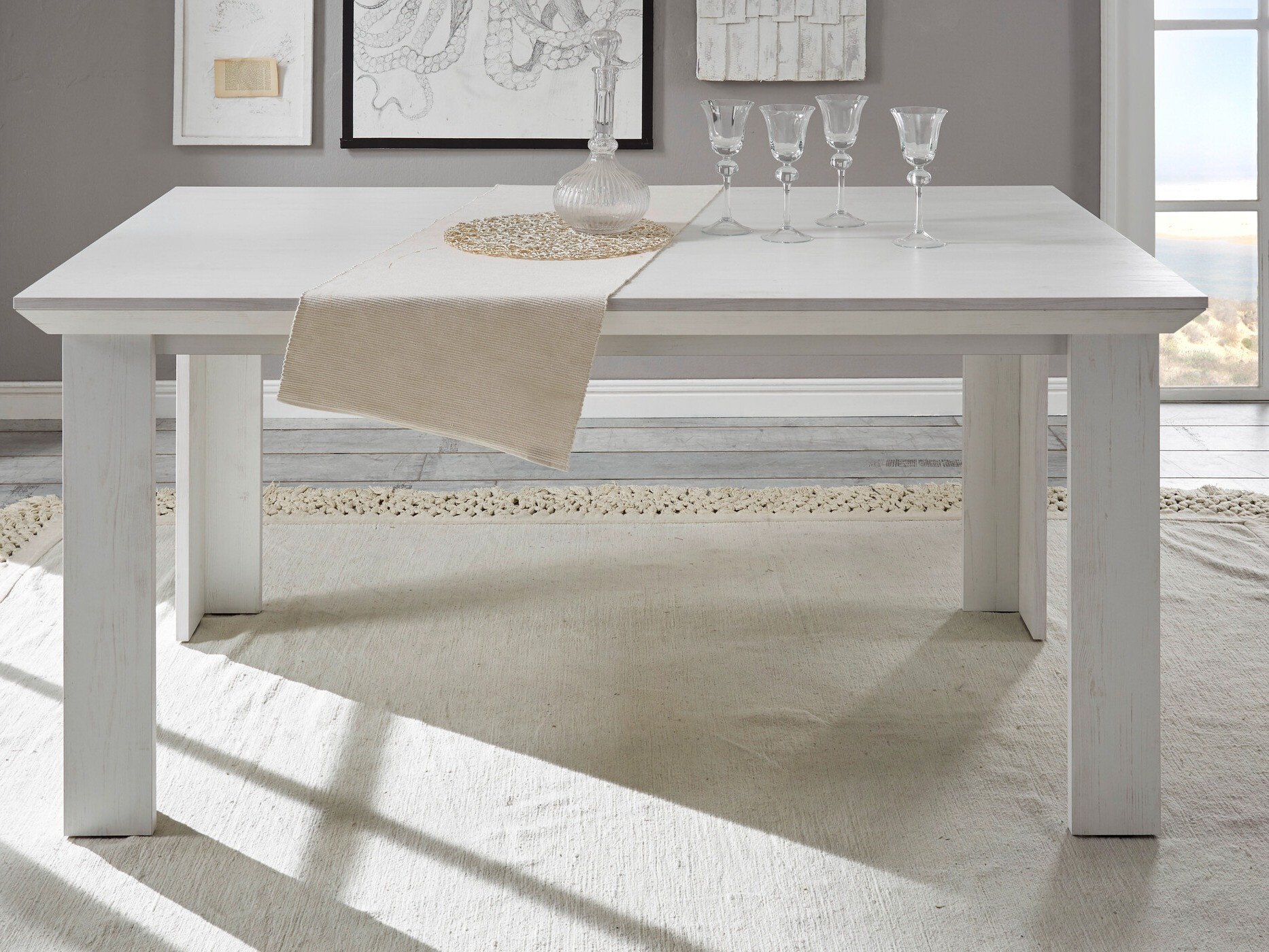 Маса Marfere 106