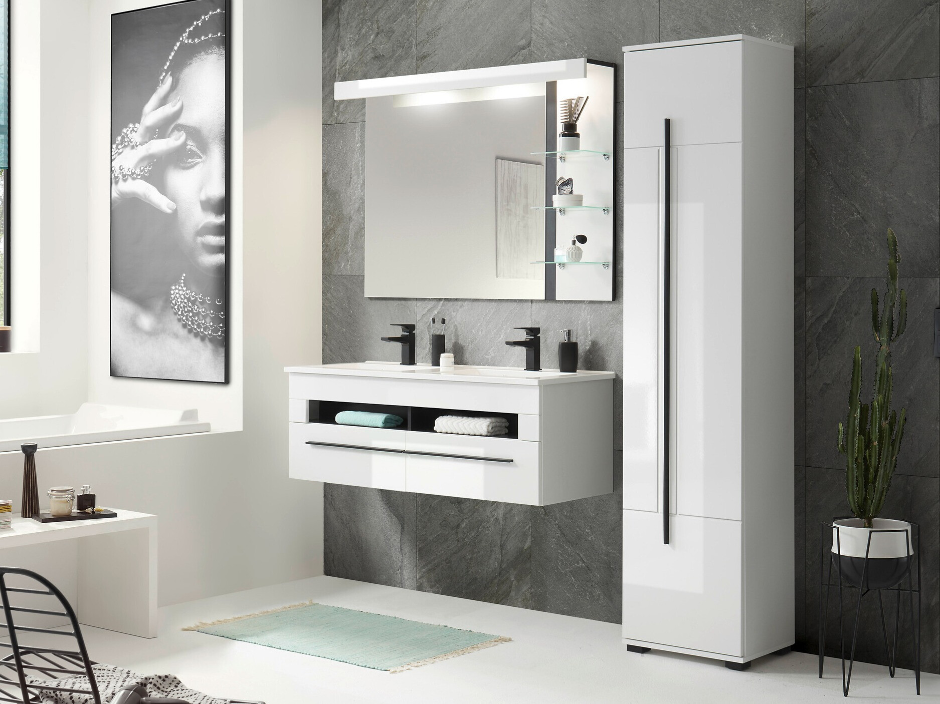 Стоящ шкаф за баня Torbelu 106