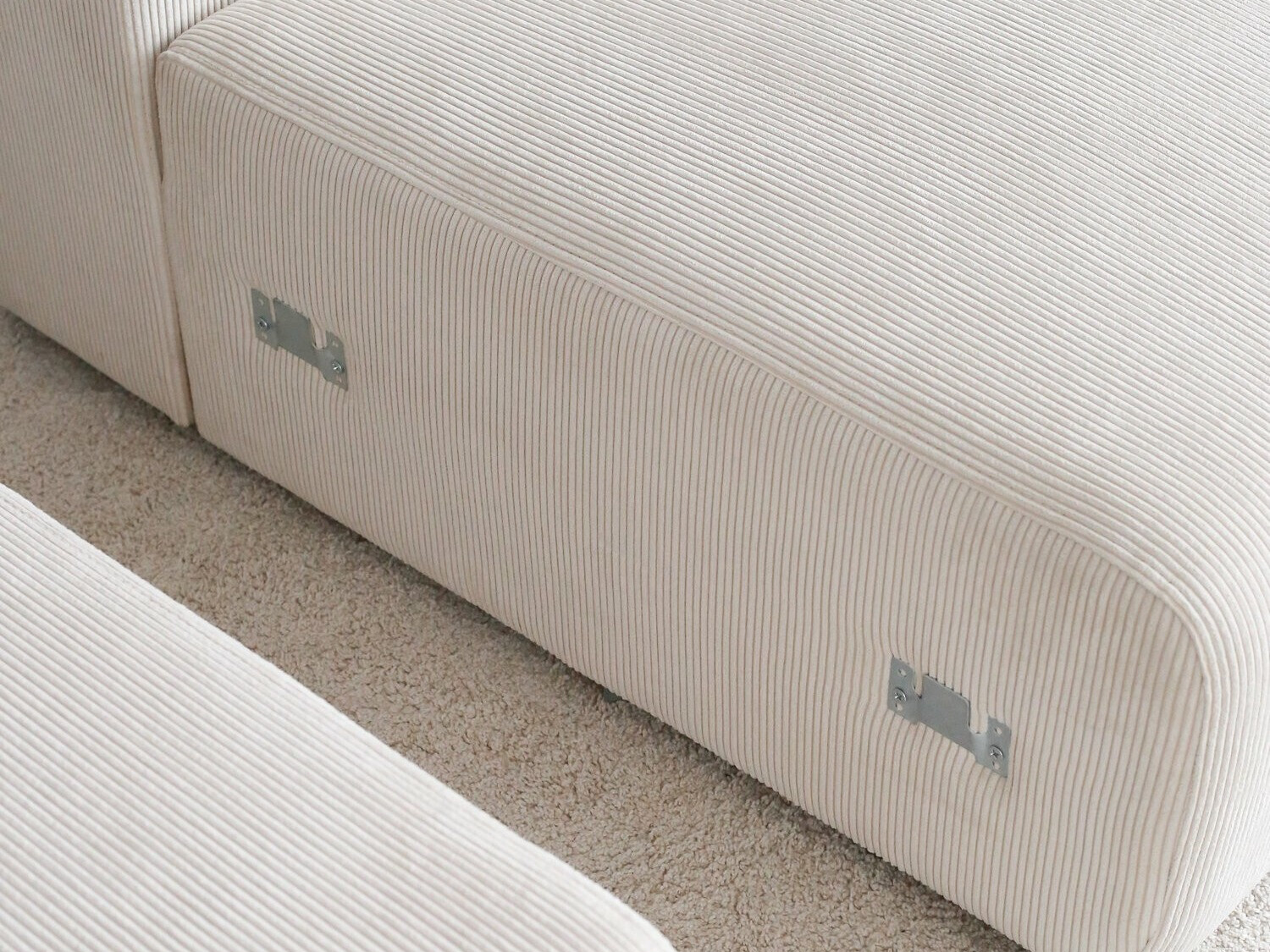 Ъглов диван Altadena 562