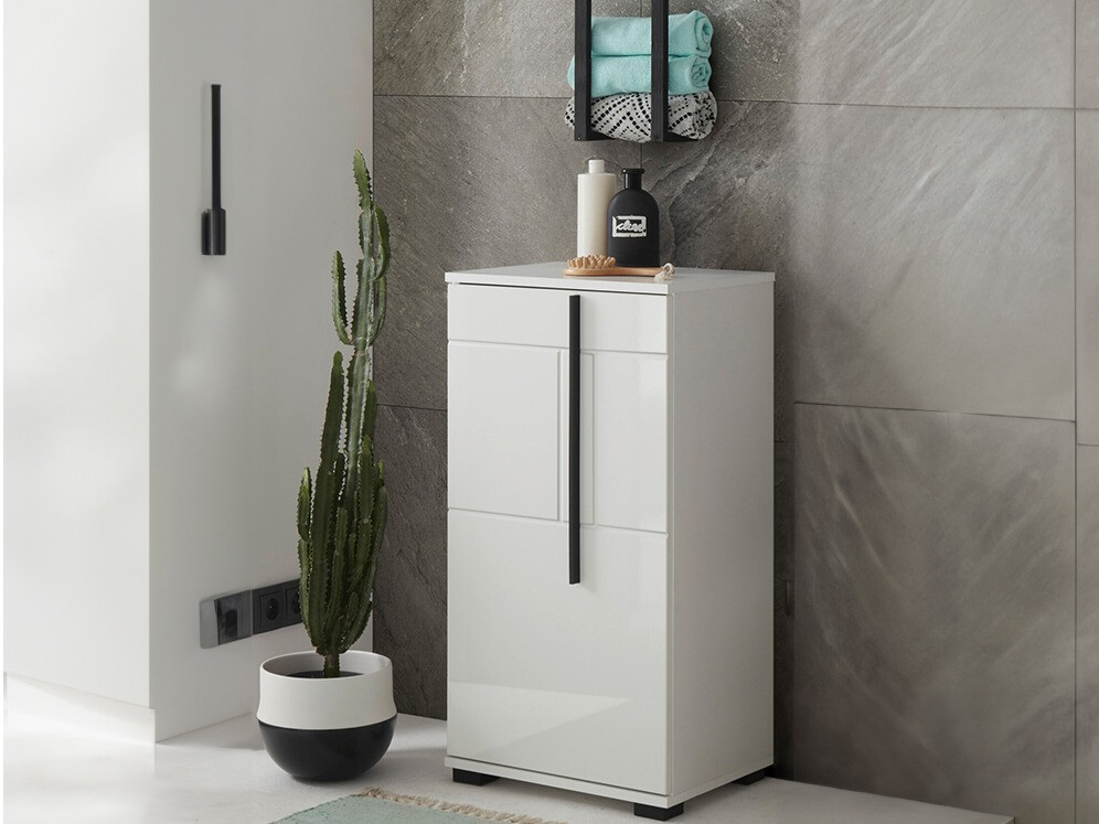 Стоящ шкаф за баня Torbelu 104