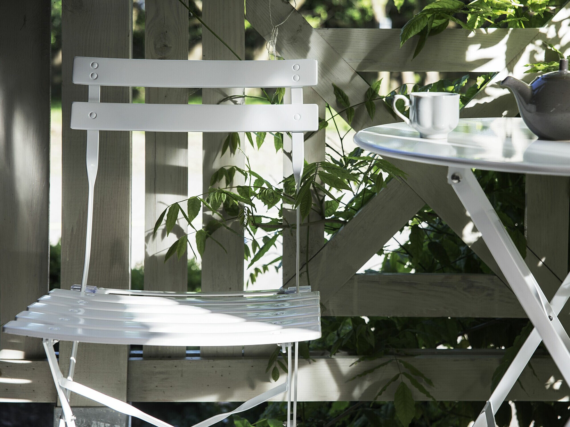 Комплект за балкон Berwyn 1841 (Бял)