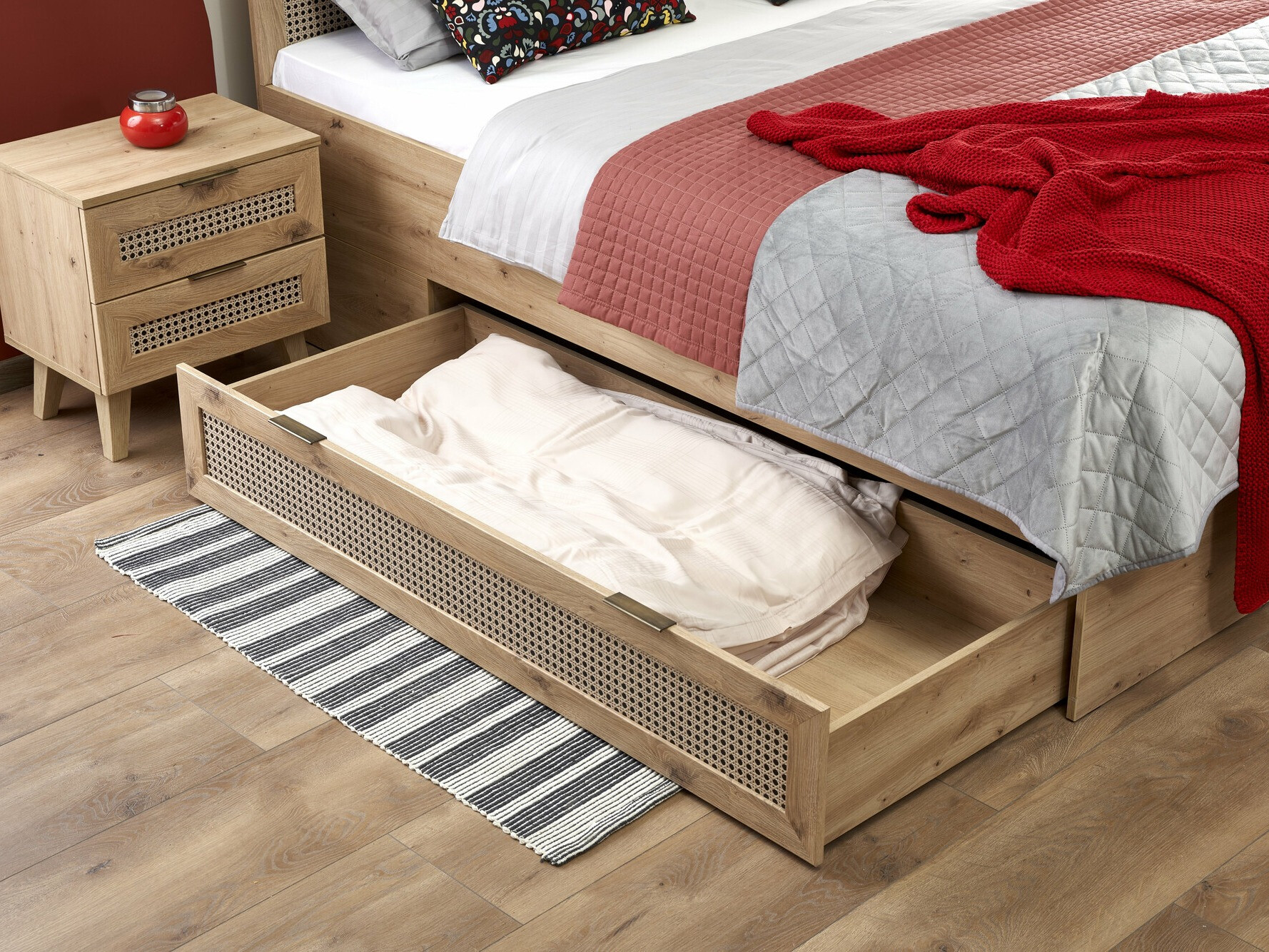 Легло Bencamu 107