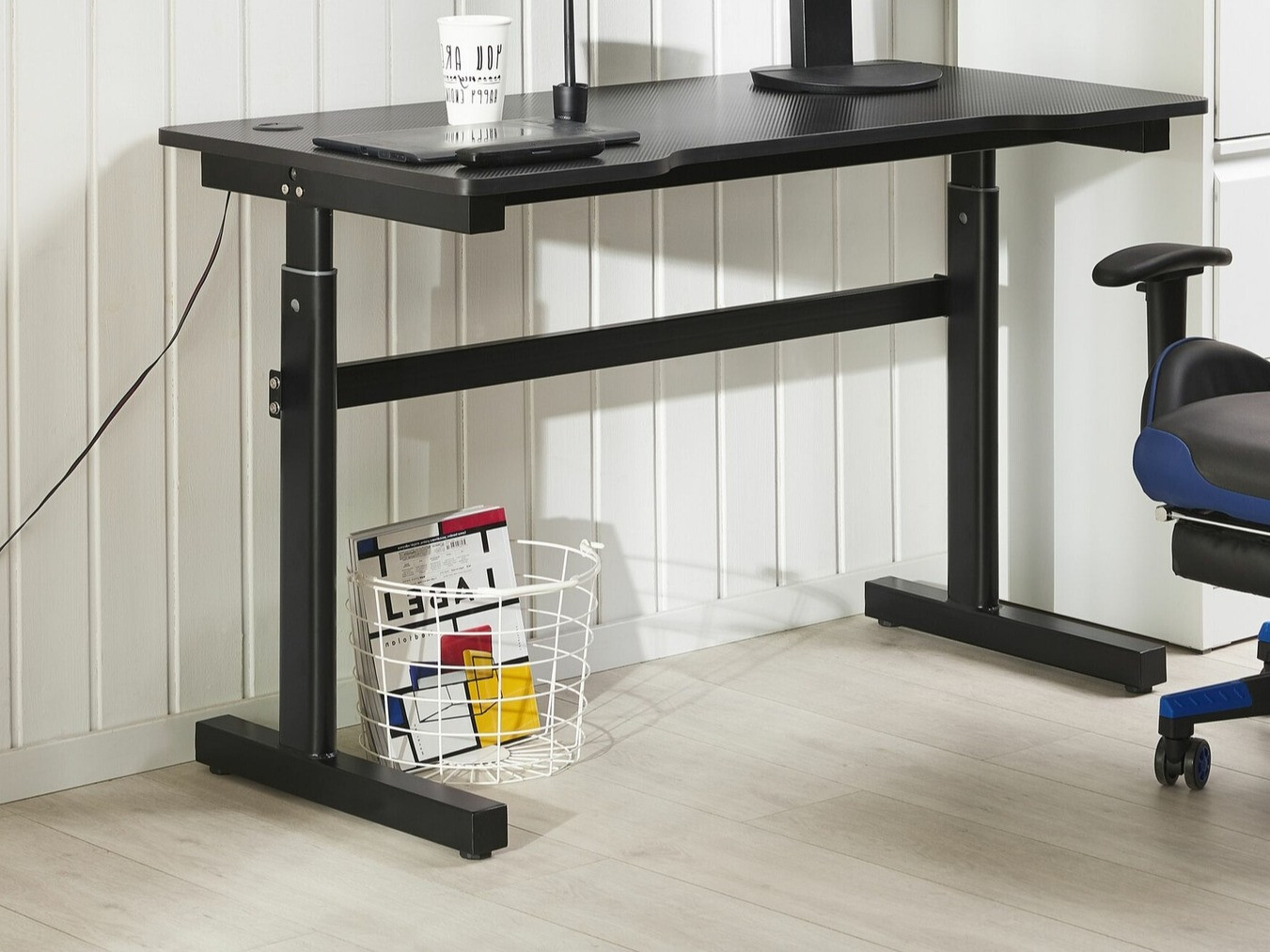 Офис бюро с регулируема височина Berwyn 169