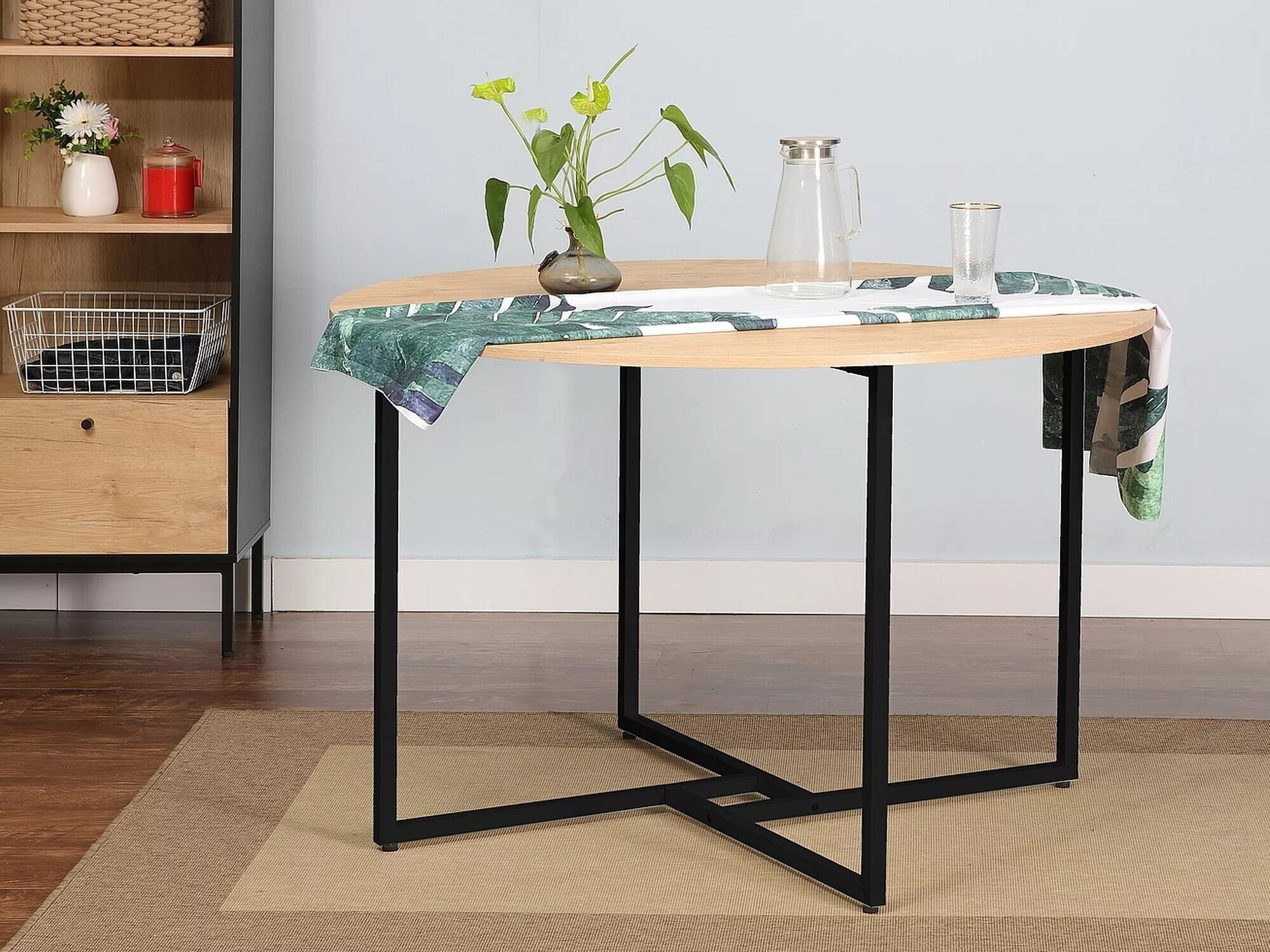 Маса Detroit 387