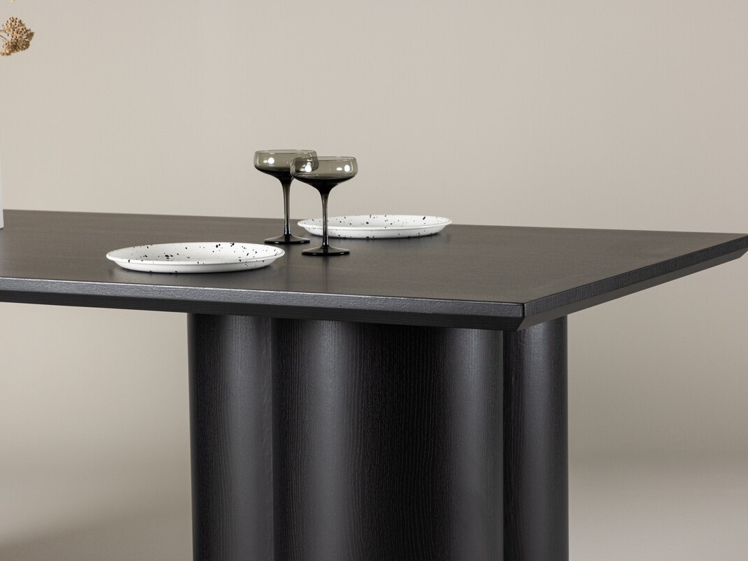 Маса Dallas 4447 (Черен)