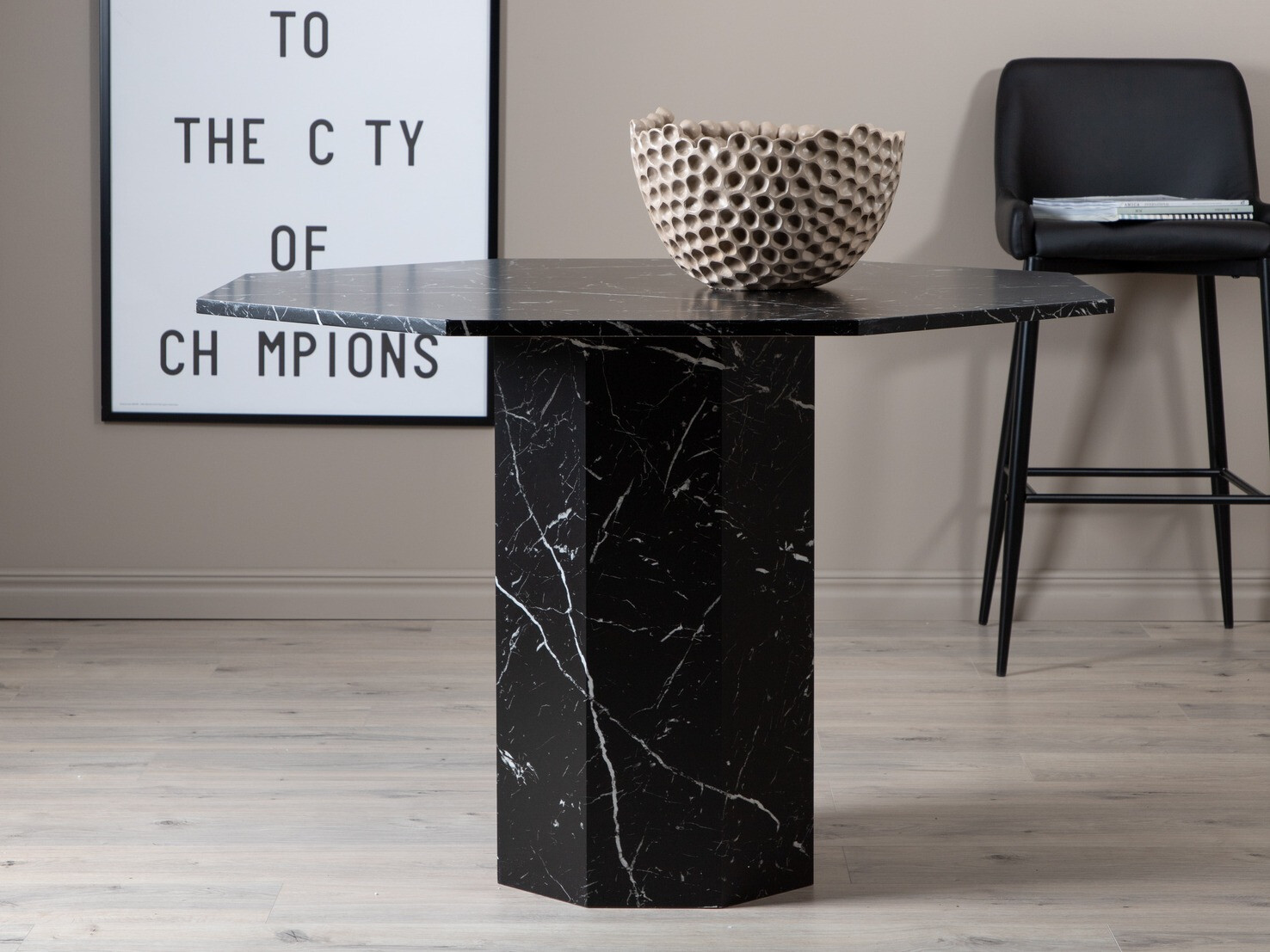 Маса Dallas 2465