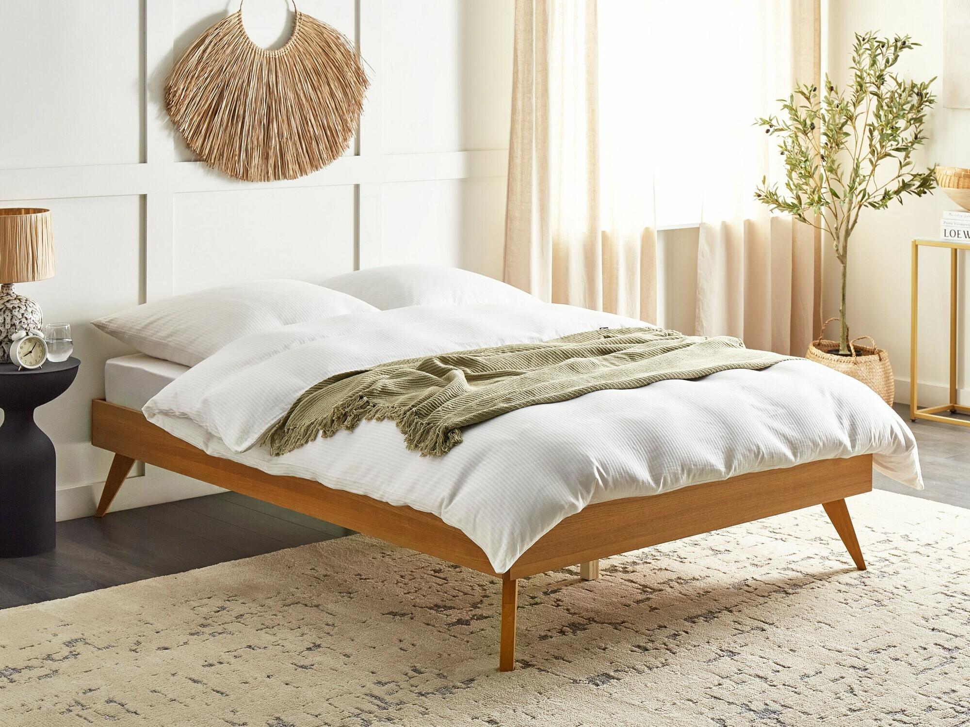 Легло Berwyn 900 (Ярък дърво)