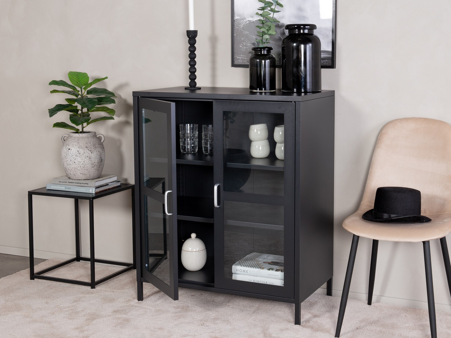 Шкаф Dallas 208 (Черен)