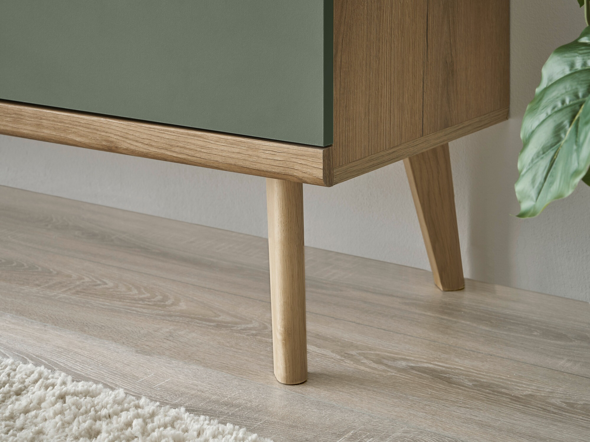 Скрин Deltali 104