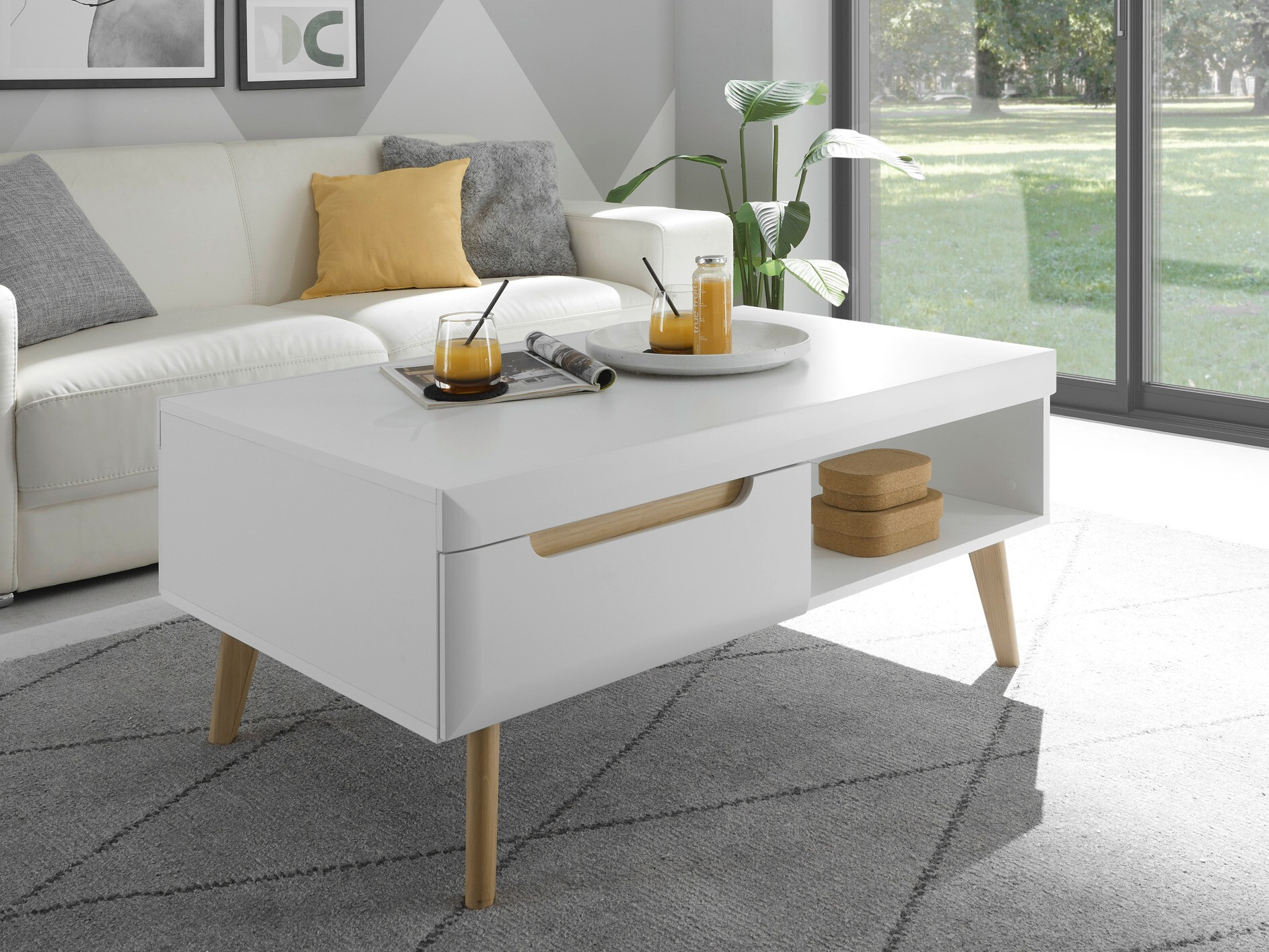 Масичка за кафе Vircava 107 (Бял)