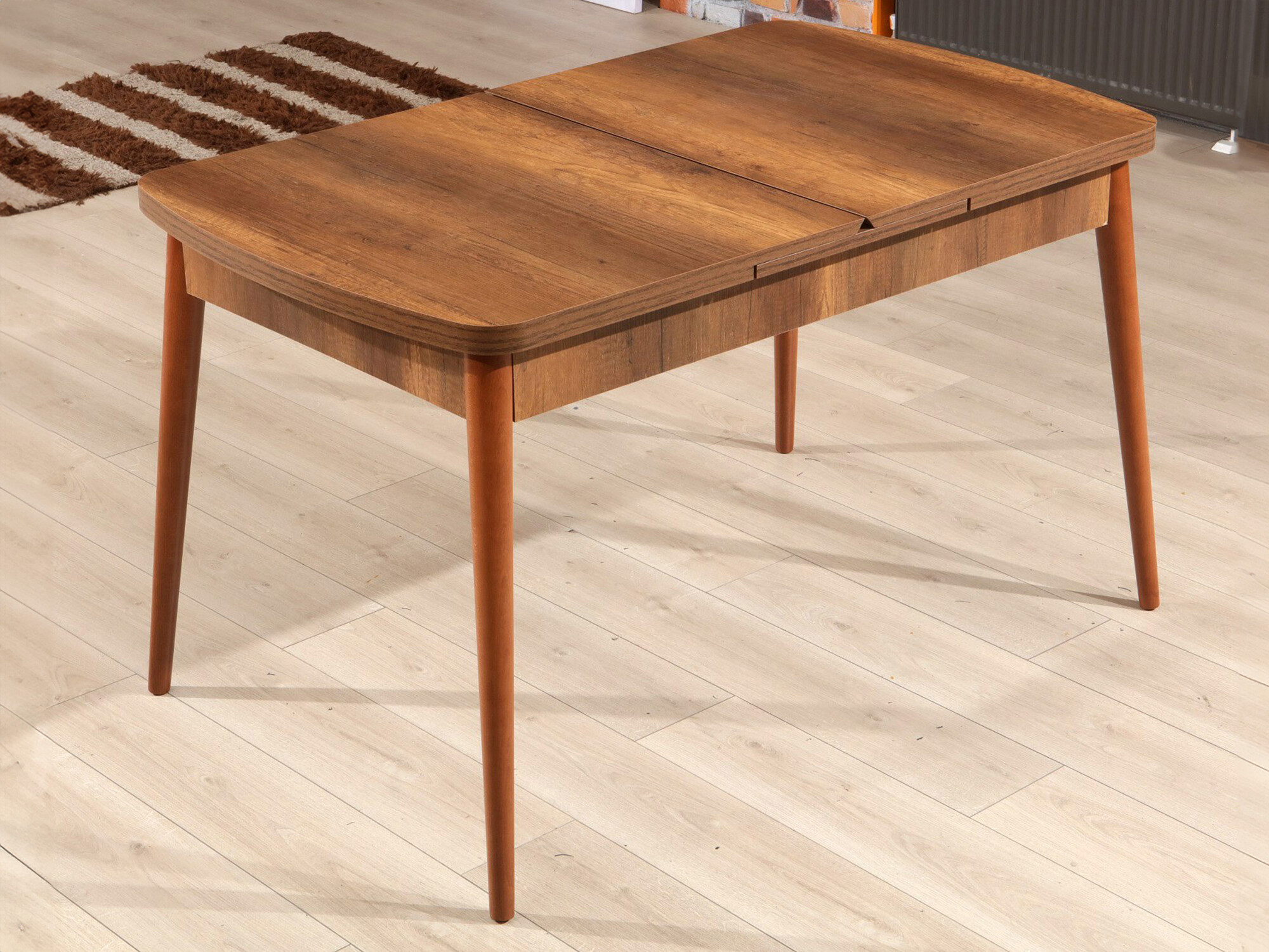 Маса Asheboro 132