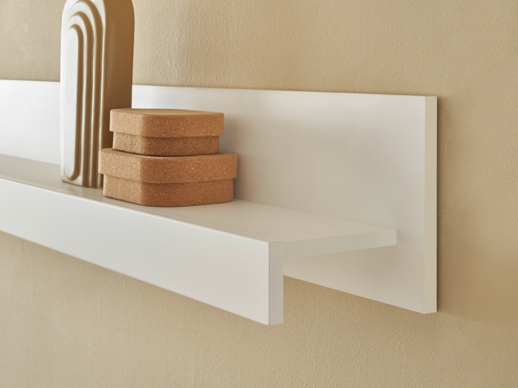 Стенна етажерка Lirfele 103