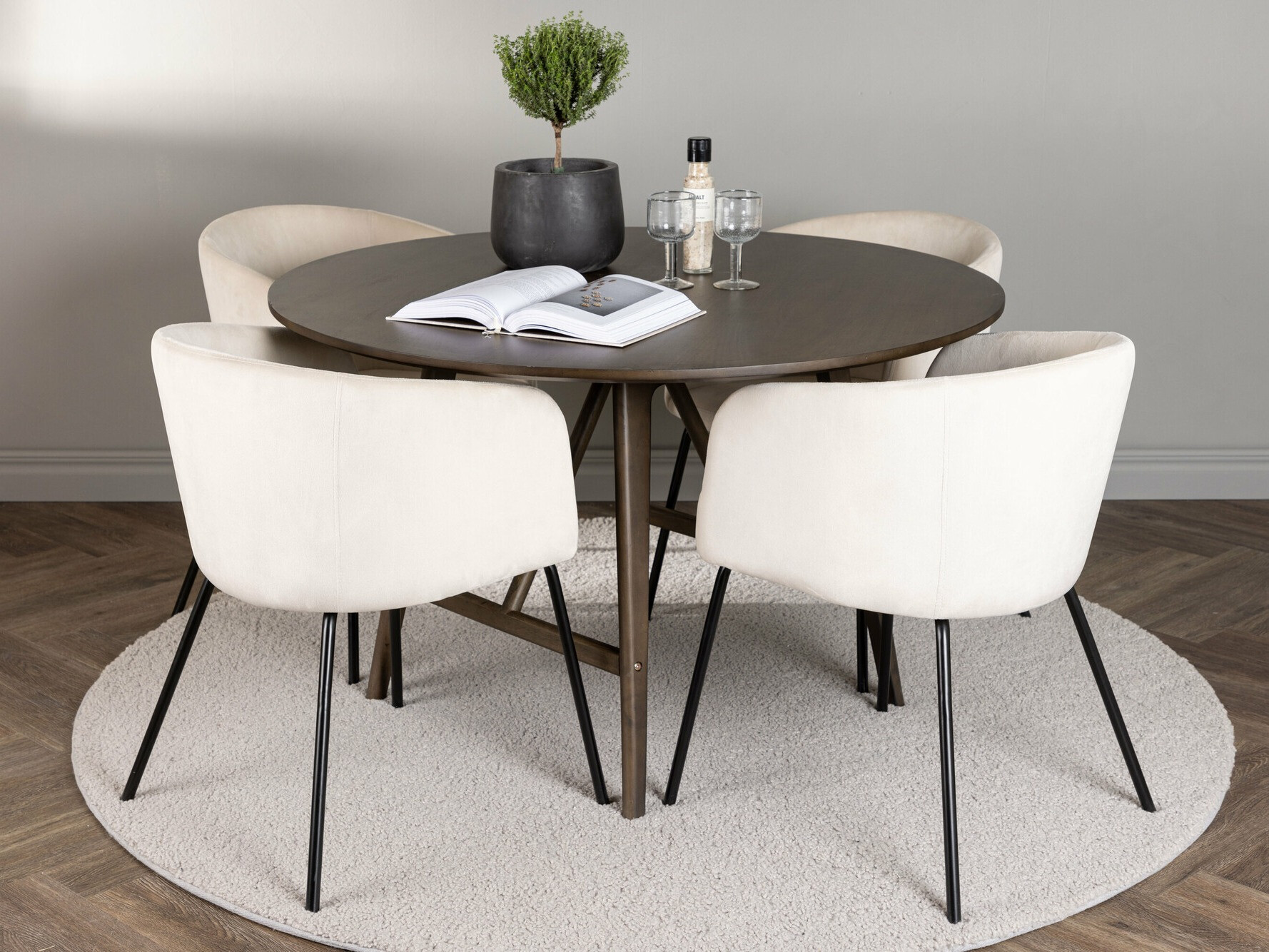 Маса и столове за трапезария Dallas 4584