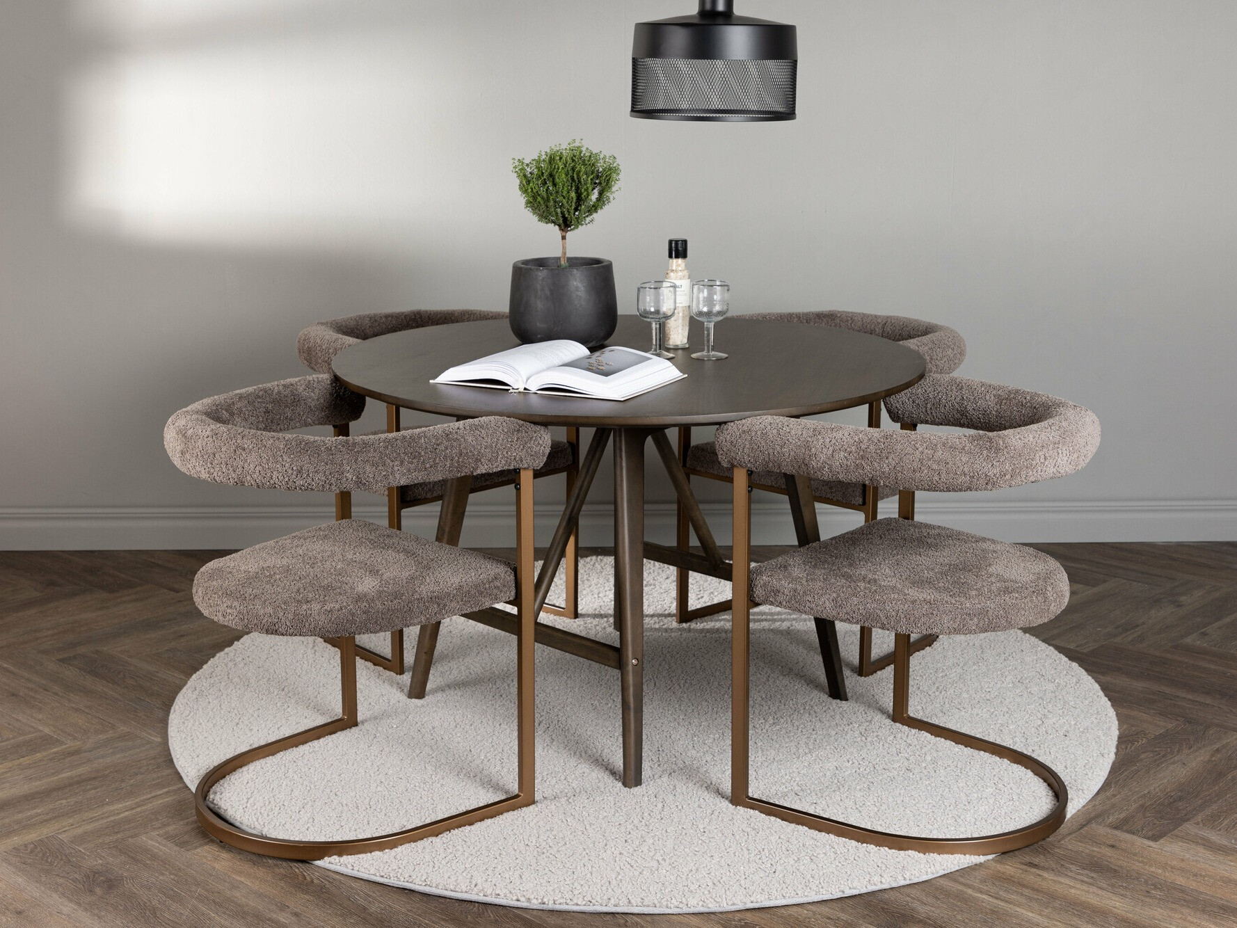 Маса и столове за трапезария Dallas 4624