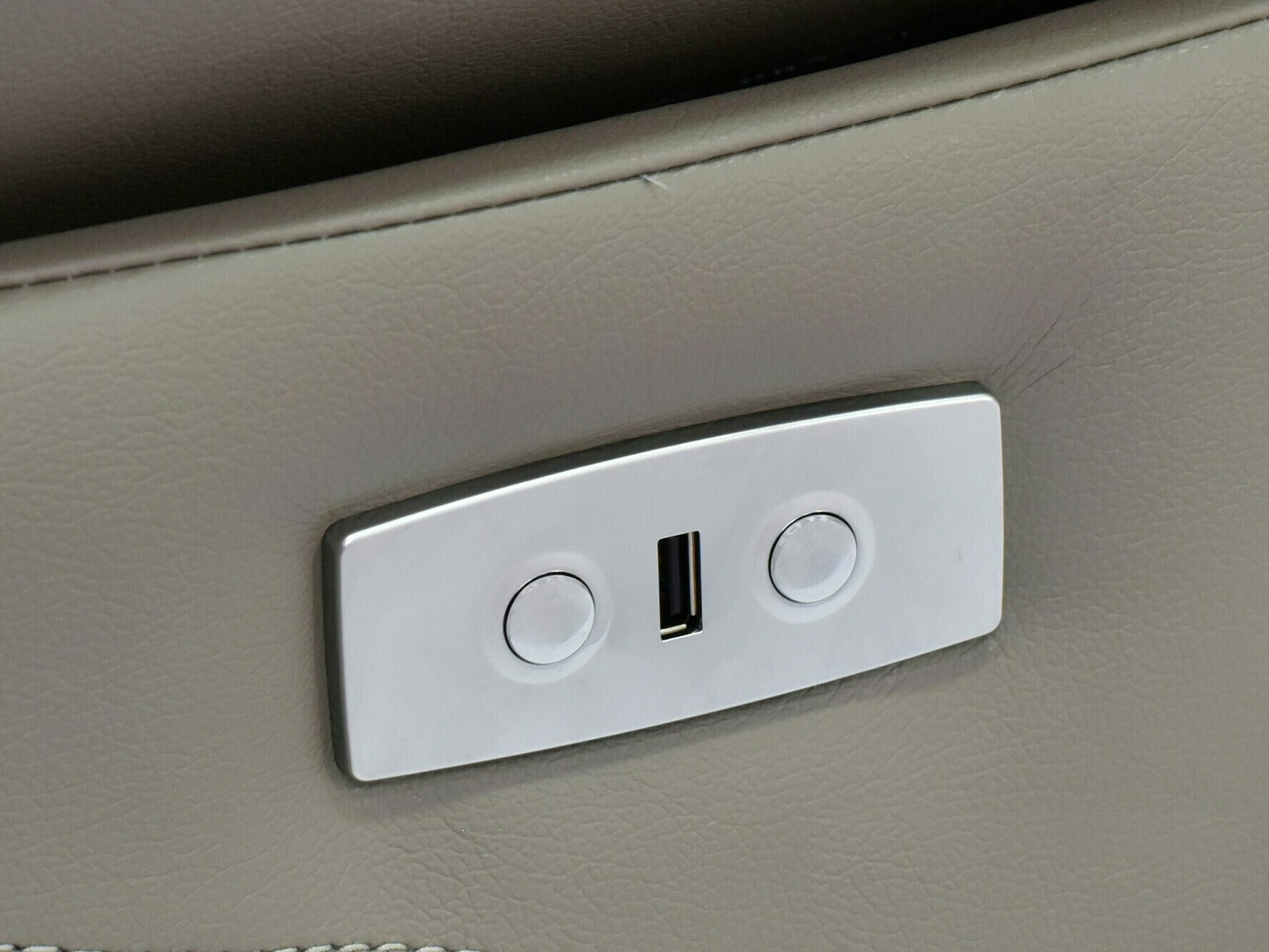 Реклайнер Denton 1324 (Светло сив)