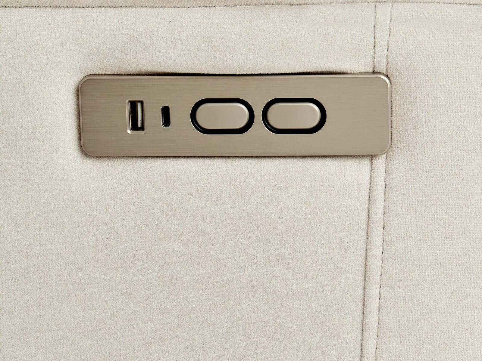 Реклайнер Berwyn 2420 (Сметана)